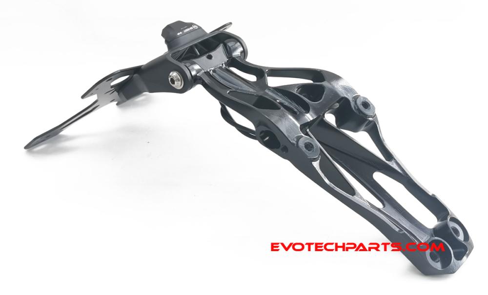 Triumph Speed Triple 1200 RS Kennzeichenhalter Schwarz von Evotech Italien